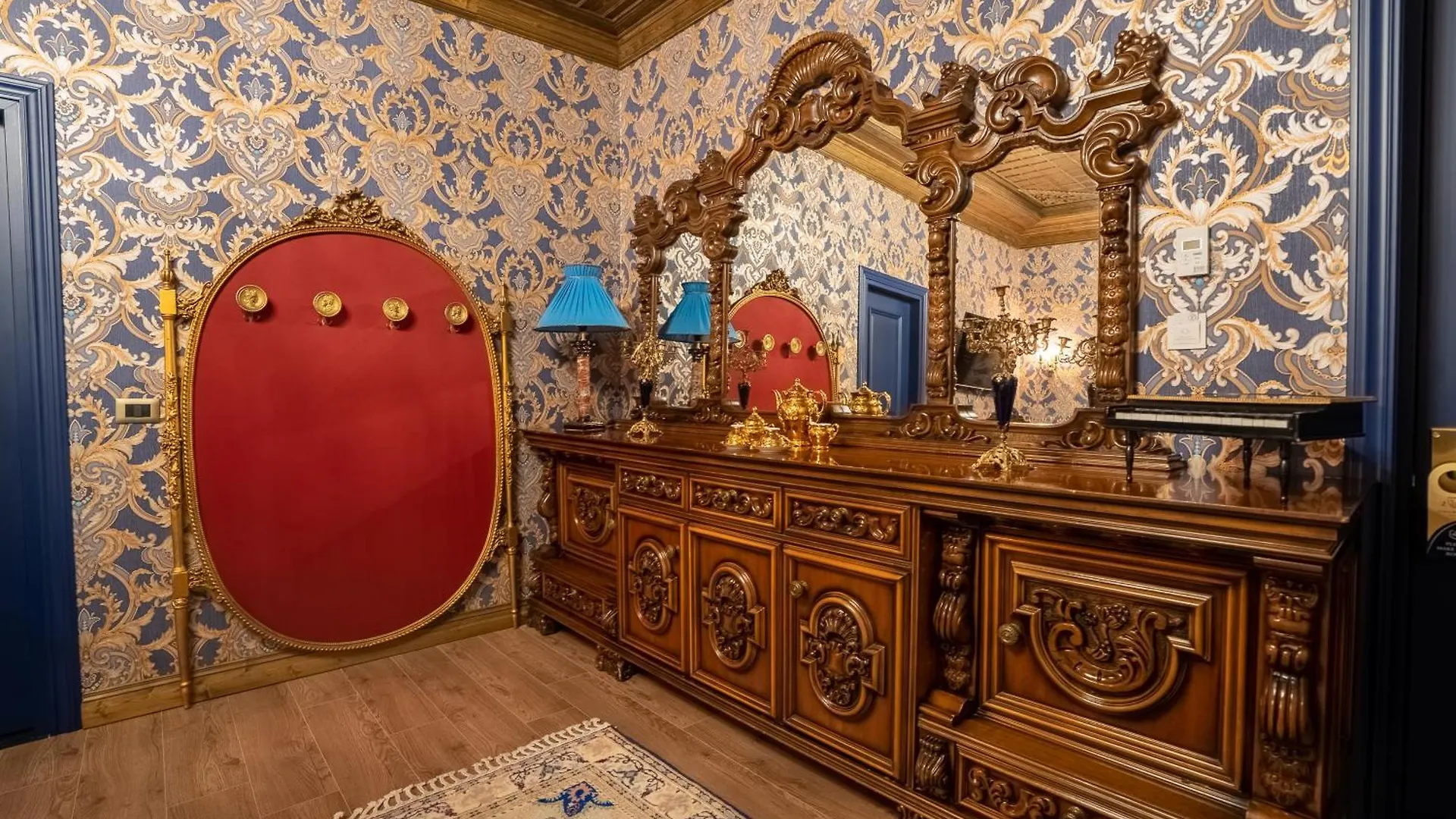 Castle Boutique Hotel Tirana