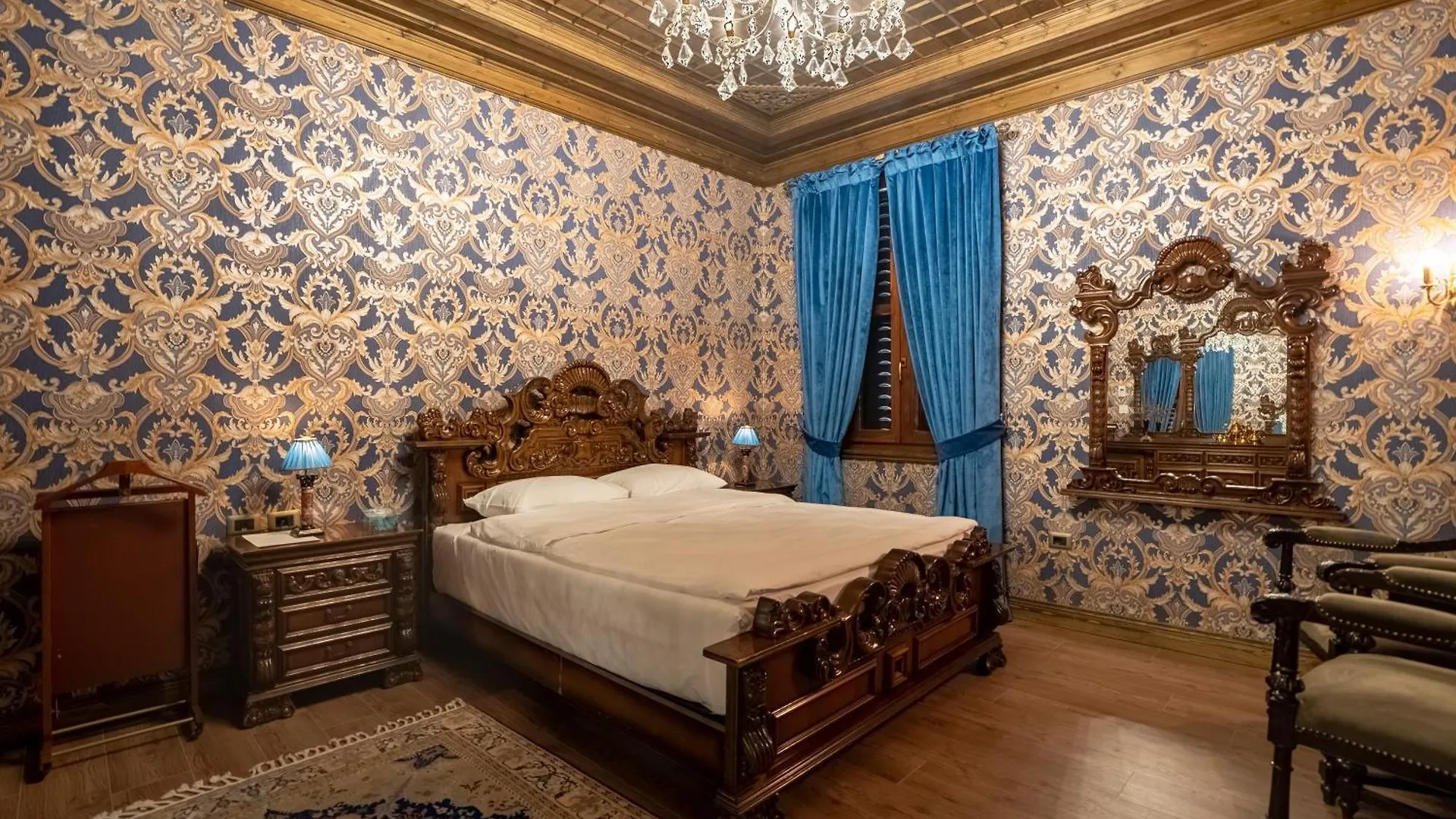 Castle Boutique Hotel Tirana 0*,  Albánie
