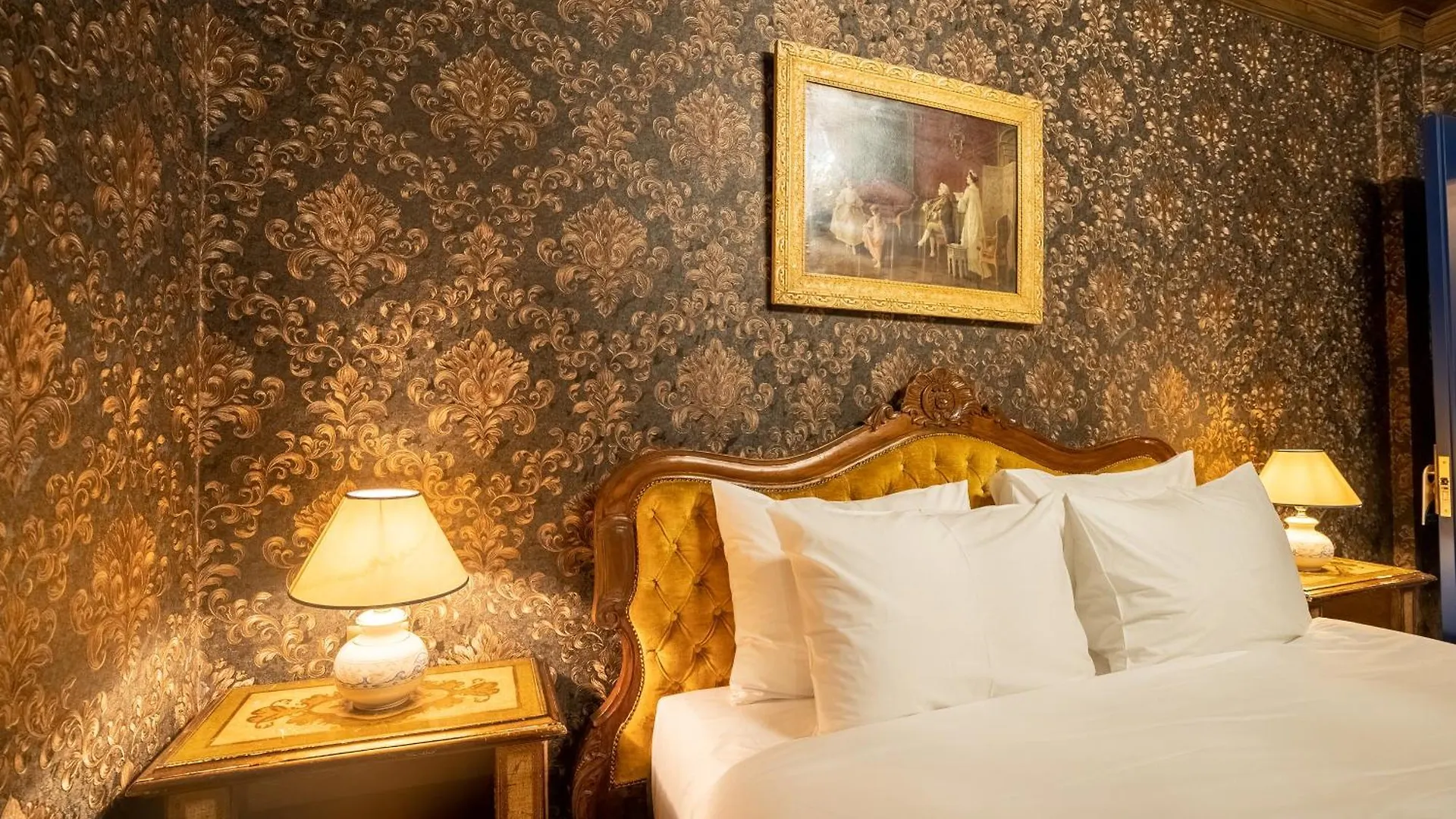 Castle Boutique Hotel Tirana