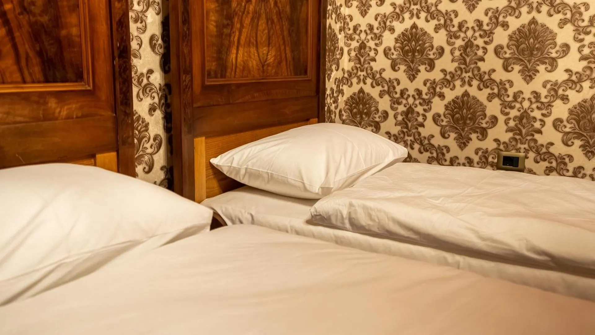 Castle Boutique Hotel Tirana Albánie