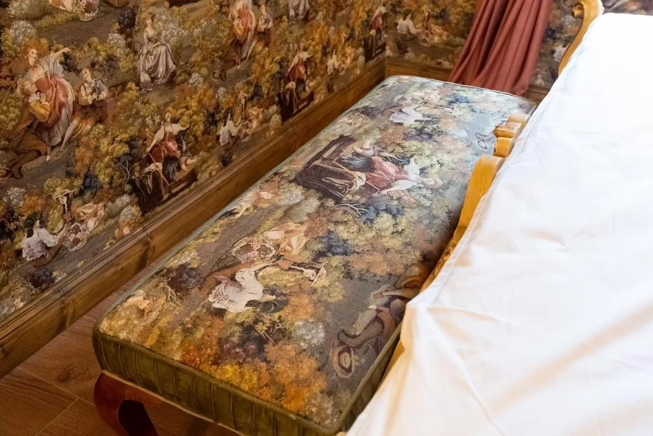 Castle Boutique Hotel Tirana