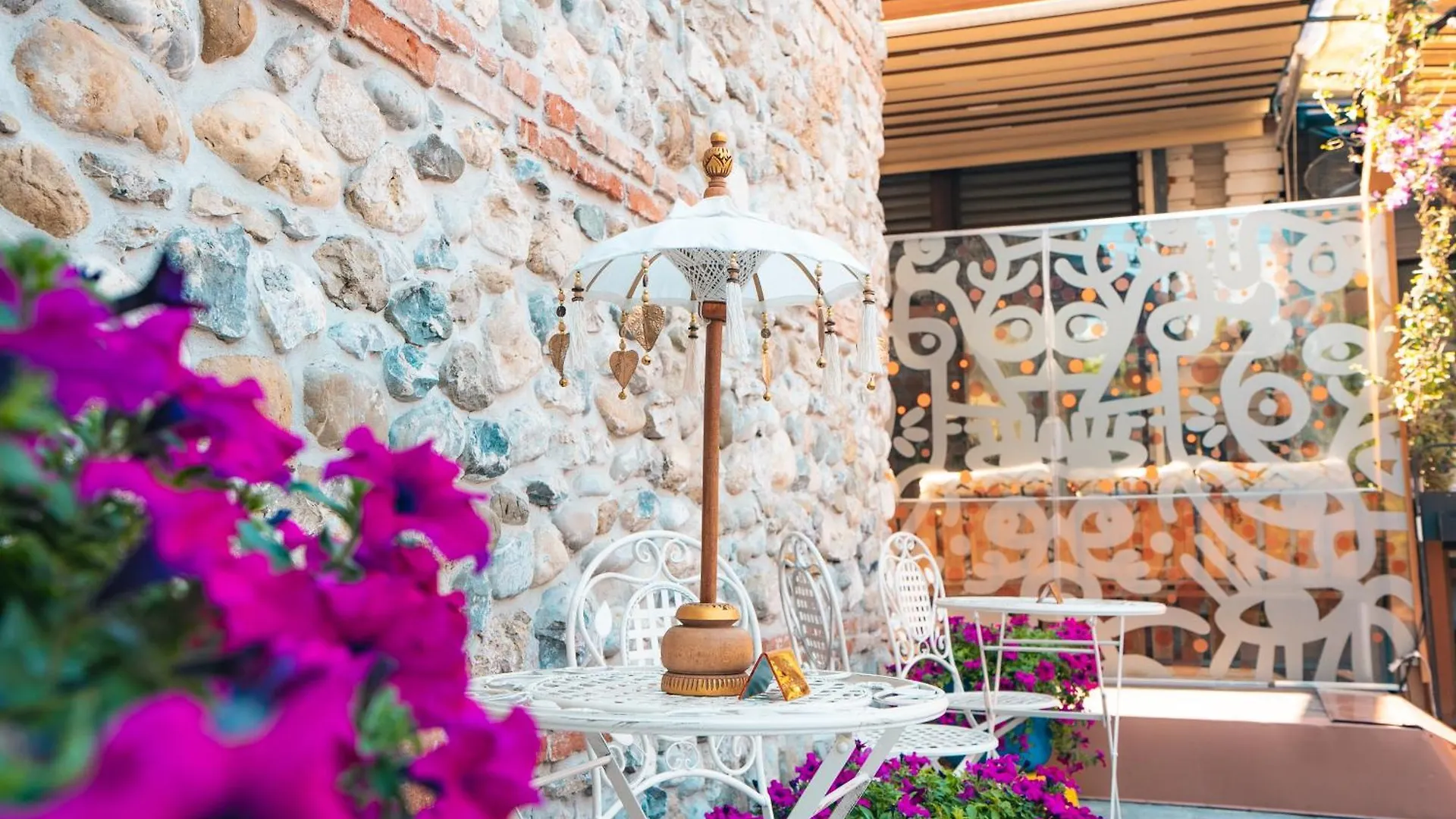 Castle Boutique Hotel 地拉那 0*,